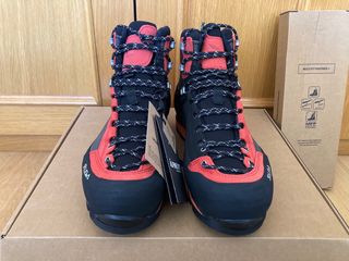 Botas Salewa Crow 44 nuevas