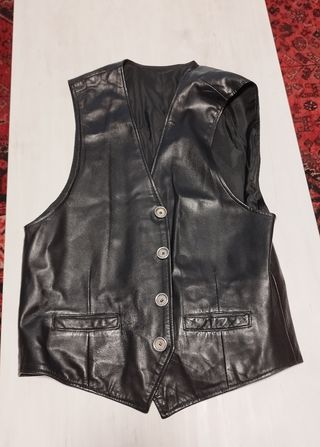 Chaleco Biker Cuero Negro