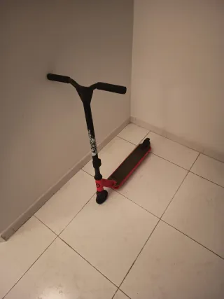 Patinete Decathlon Rojo