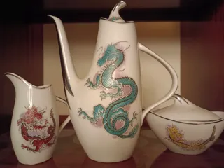 Set 12 Tazas Porcelana Vintage Dragones Multicolor