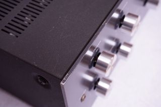 Amplificador Kenwood KA-3750