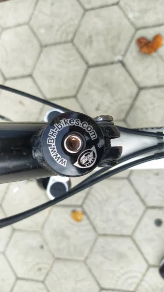 BH OverX 470 Bicicleta Montaña