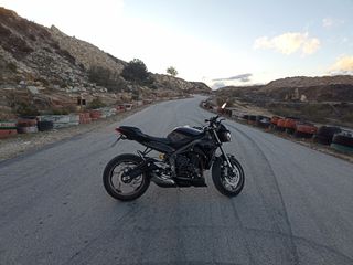 Triumph street triple 765 rs