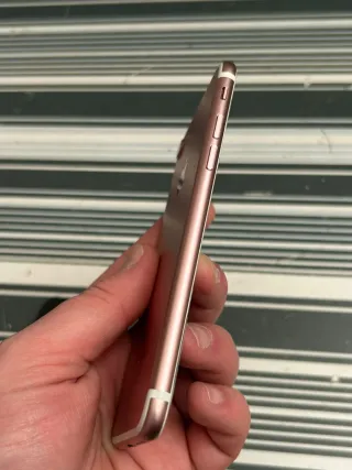 Lote 2 teléfonos Apple: iPhone 5 y iPhone 7