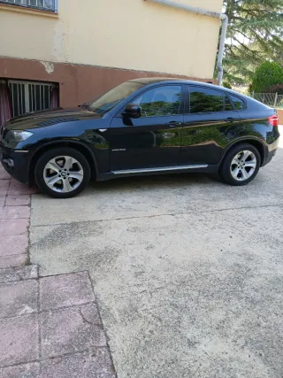 BMW X6 2011