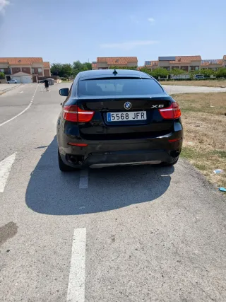 BMW X6 2011