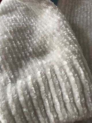 Maglione natalizio bianco con albero paillettes