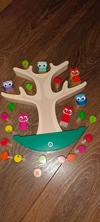 Juego de mesa Family Badaboom. Árbol de equilibrio