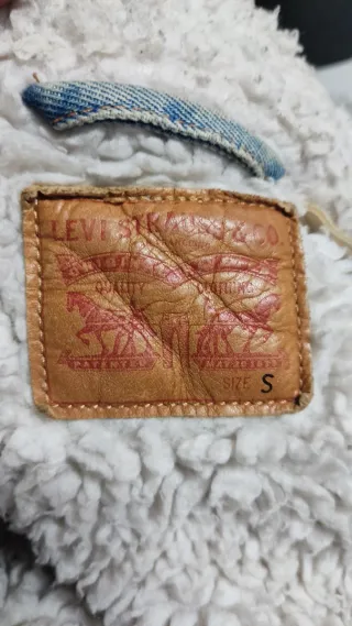 Chaqueta Levi's tejana de borrego talla S