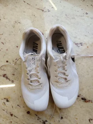 Zapatillas Nike Atletismo Clavos. Talla 41