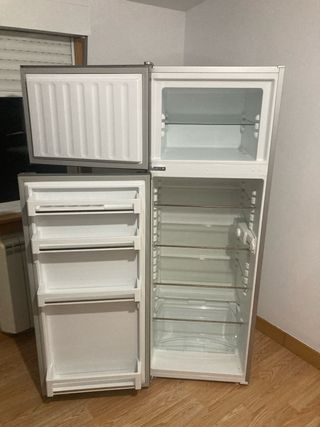 Nevera Liebherr nueva