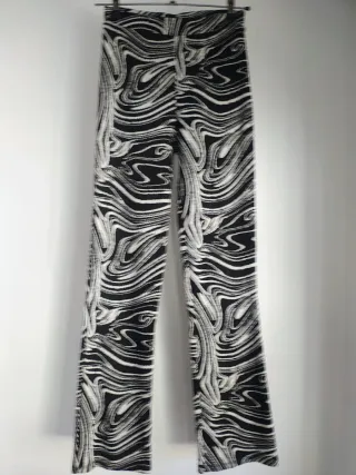 Conjunto Top y Pantalón Acampanado Estampado