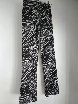 Conjunto Top y Pantalón Acampanado Estampado