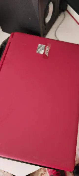 Portátil Acer Aspire ES 15 rojo 1 tb