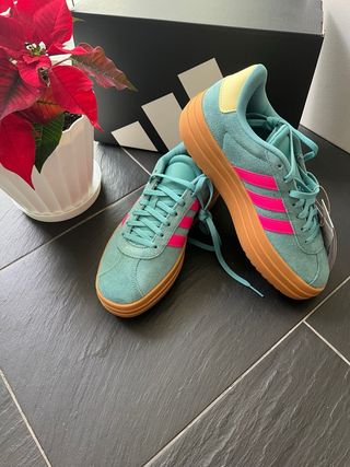 Adidas Bambas Turquesa y Fucsia