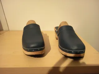 Zuecos artesanales Eferro