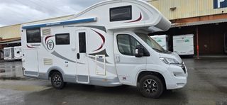 Autocaravana Elnagh 26 de 6 plazas