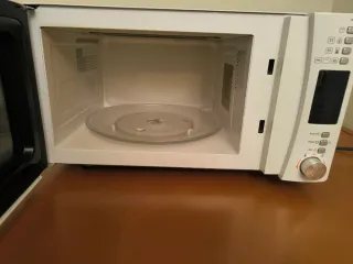 Microondas Candy Blanco