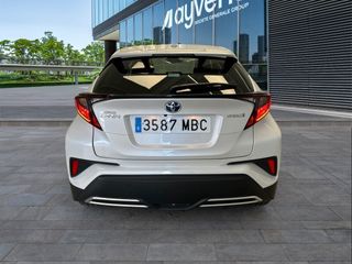 Toyota C-HR 180H Advance 135 kW (184 CV)