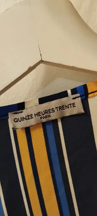 Blusa escote V multicolor