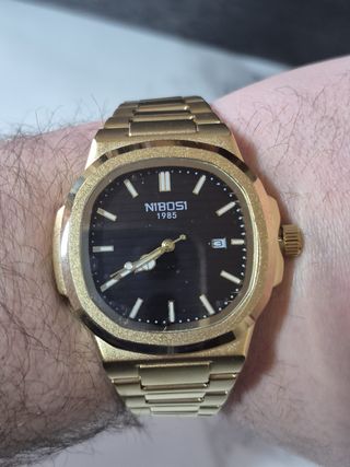 Reloj estilo Nautilus 42mm  Dorado + Esfera Negra