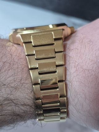 Reloj estilo Nautilus 42mm  Dorado + Esfera Negra