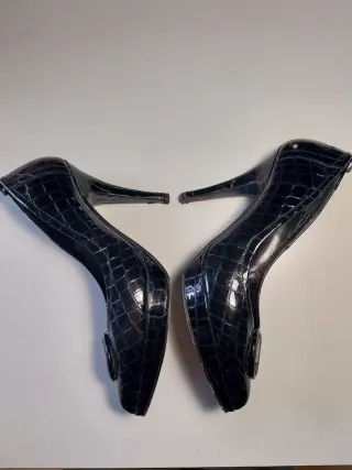 Tacones Vogli Negros Talla 38 Vintage