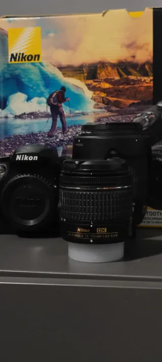Cámara Nikon D3400 + 2 objetivos + accesorios