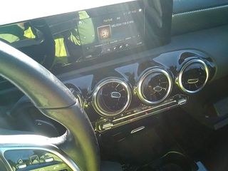 Mercedes-Benz CLA 180 100 kW (136 CV)