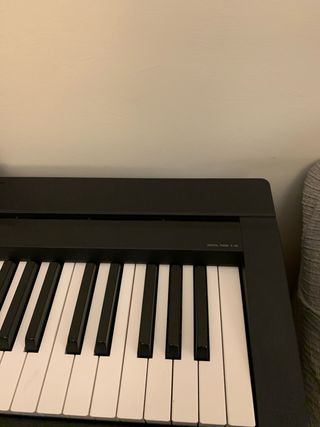 Piano Digital Portátil Yamaha