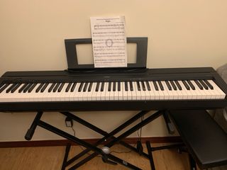 Piano Digital Portátil Yamaha