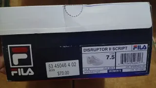 Zapatillas Fila Blancas y Rosas