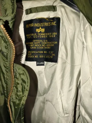 Chaqueta Alpha Industries Verde