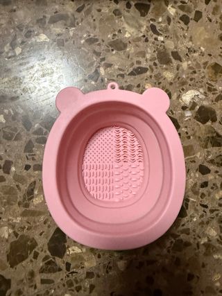 Limpiador de brochas de silicona rosa