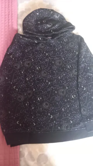 Sudadera niña estrellas y lunas Primark