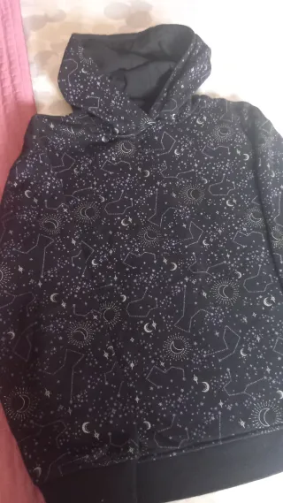 Sudadera niña estrellas y lunas Primark