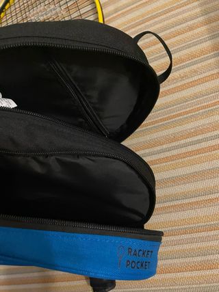 Lote Raqueta Junior Artengo TR 130 y raquetera.