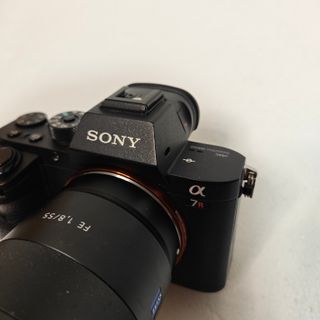 Sony A7Rii Cámara + Lente Zeiss 55mm f/1.8