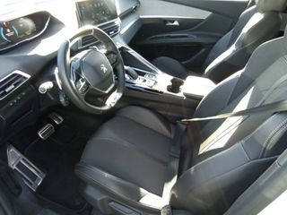 Peugeot 3008 Hybrid 225 GT e-EAT8 165 kW (225 CV)