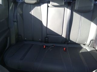 Peugeot 3008 Hybrid 225 GT e-EAT8 165 kW (225 CV)