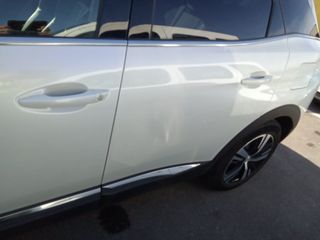 Peugeot 3008 Hybrid 225 GT e-EAT8 165 kW (225 CV)