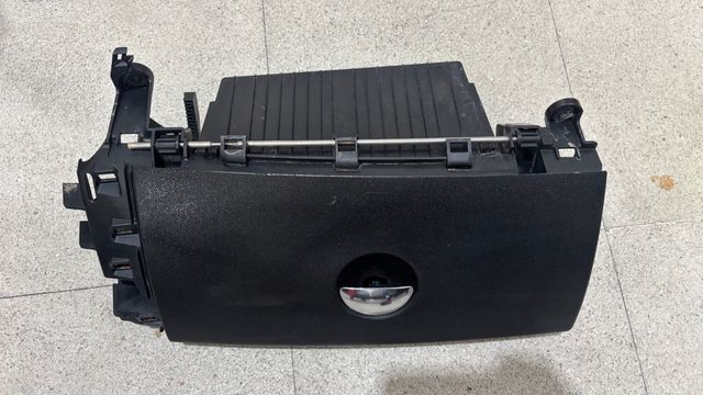 Guantera Mini Cooper Negra