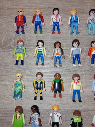 Pack 22 figuras Playmobil variadas