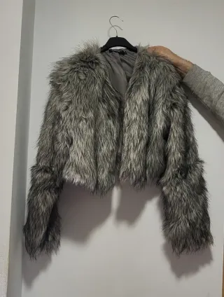 Chaqueta pelo gris Shein Talla S