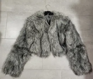 Chaqueta pelo gris Shein Talla S