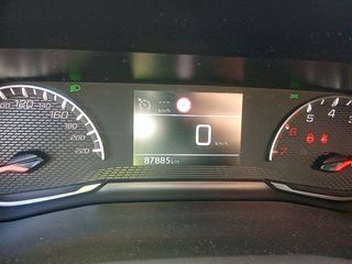 Peugeot 2008 Active Pack S&S BlueHDi 96 kW (130 CV) EAT8