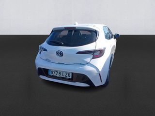 Toyota Corolla 125H Business E-CVT 90 kW (122 CV)