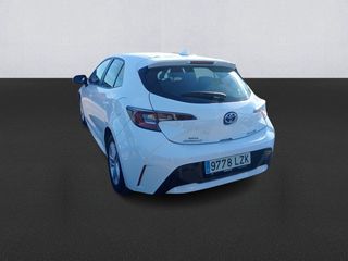 Toyota Corolla 125H Business E-CVT 90 kW (122 CV)