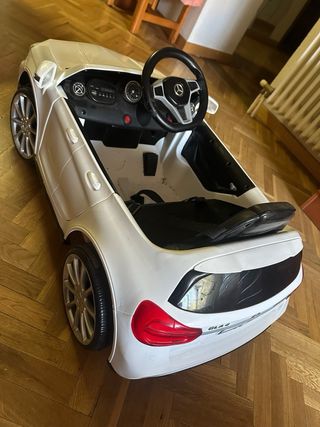 Coche eléctrico 12V Mercedes AMG