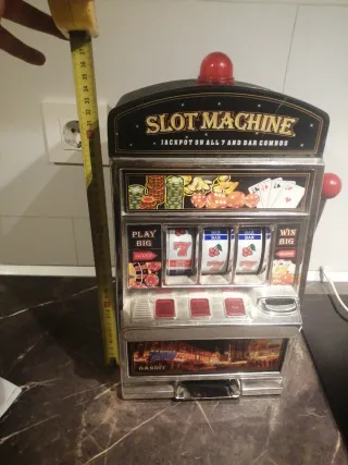 Hucha Tragamonedas Bandit